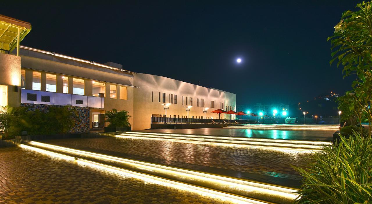 Hotel Club One Manor Exterior foto